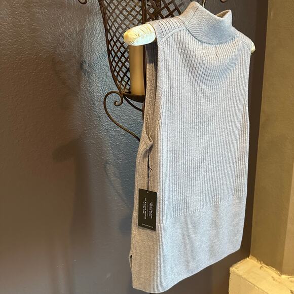 NWT, H by Halston Women’s Sz Small Heather Gray Ribbed Sweater Vest K629 - Picture 14 of 15